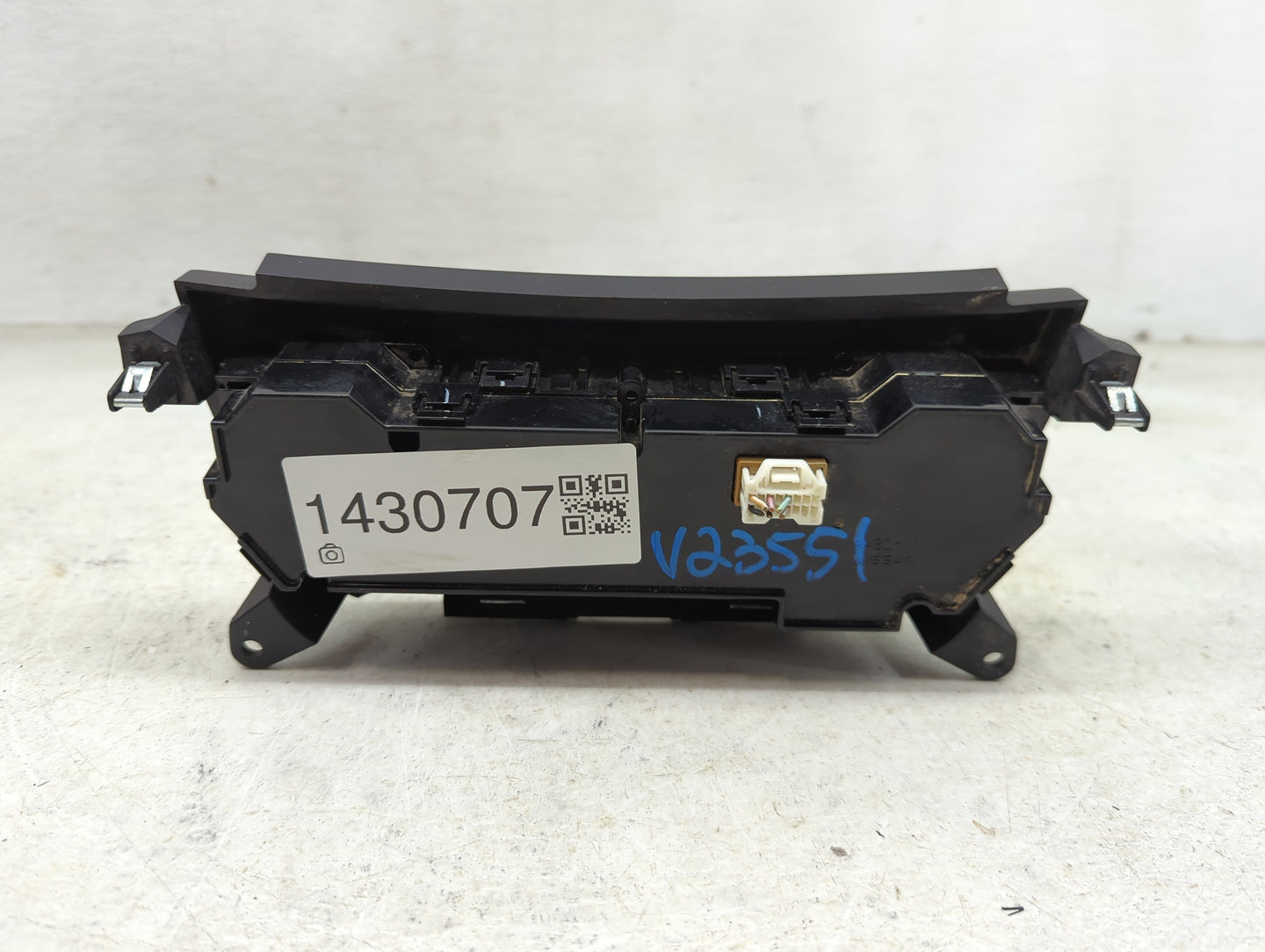 2015-2017 Nissan Sentra Climate Control Module Temperature AC/Heater Replacement Fits Fits 2015 2016 2017 OEM Used Auto Part