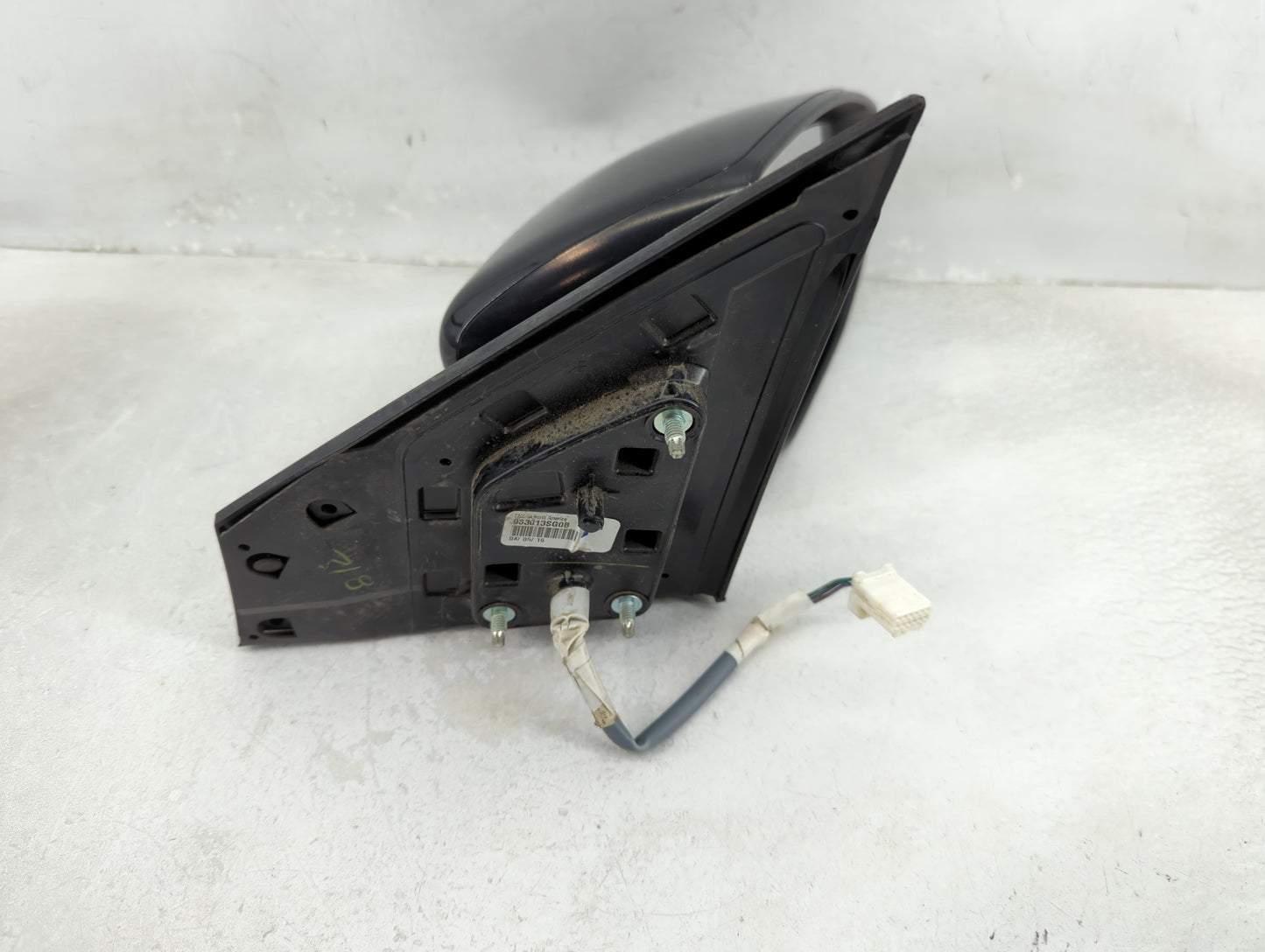 2013-2015 Nissan Sentra Passenger Side View Mirror - Right Door Mirror OEM Used - Oemusedautoparts1.com