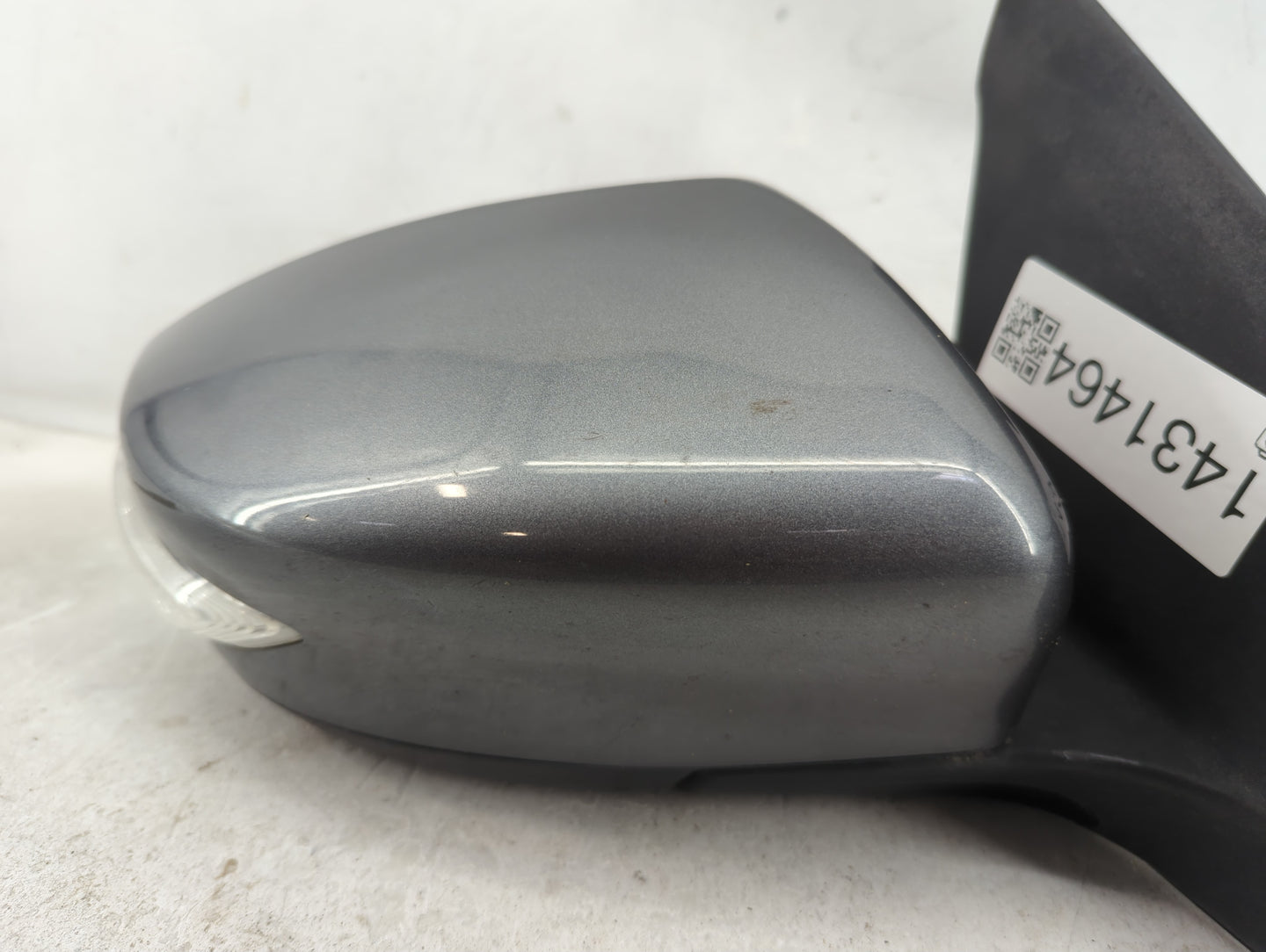 2015 Nissan Sentra Passenger Side View Mirror - Right Door Mirror OEM Used - Oemusedautoparts1.com