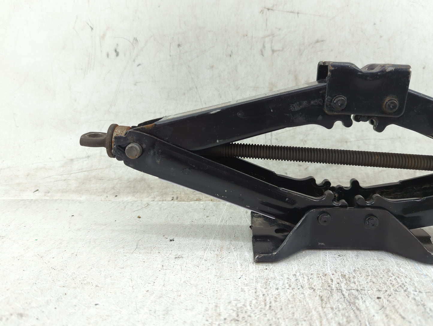 2015 Nissan Sentra Spare Scissor Car Jack - Oemusedautoparts1.com