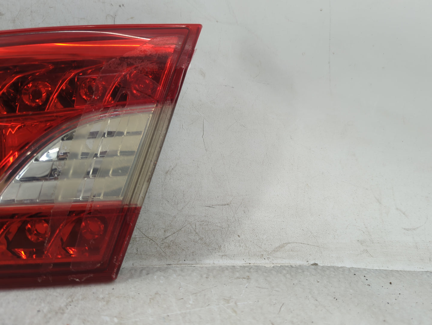 2013-2015 Nissan Sentra Tail Light Assembly Passenger Right OEM P/N:265503SH5 Fits Fits 2013 2014 2015 OEM Used Auto Parts -