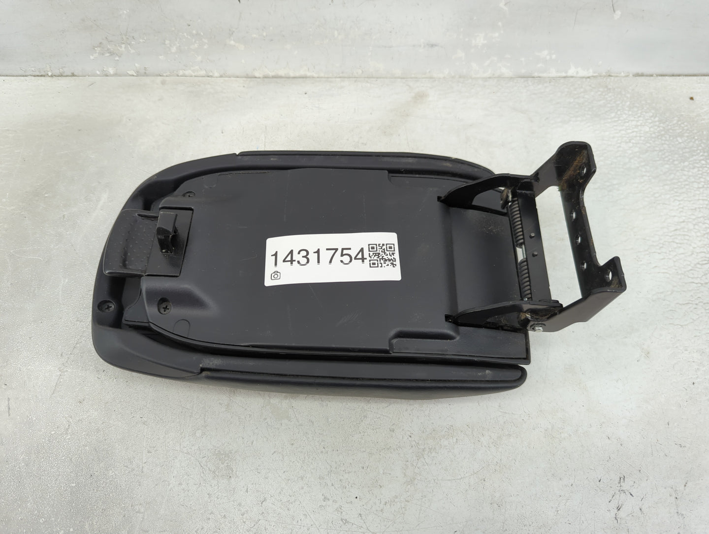 2015 Nissan Sentra Center Console Armrest Cover Lid Fits OEM Used Auto Parts - Oemusedautoparts1.com