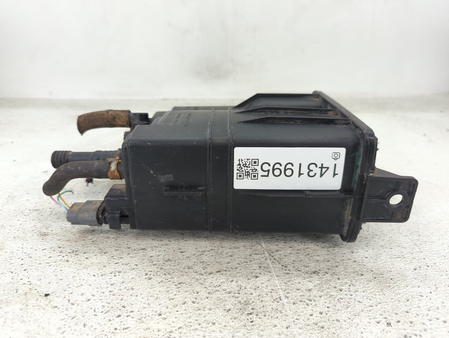 2015 Nissan Sentra Fuel Vapor Charcoal Canister 1431995 - Oemusedautoparts1.com