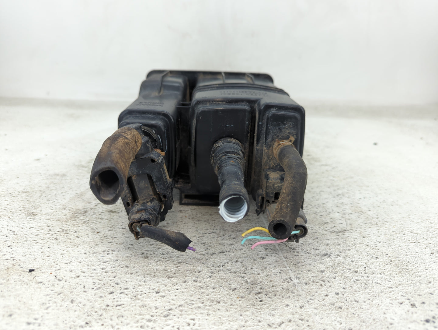 2015 Nissan Sentra Fuel Vapor Charcoal Canister 1431995 - Oemusedautoparts1.com