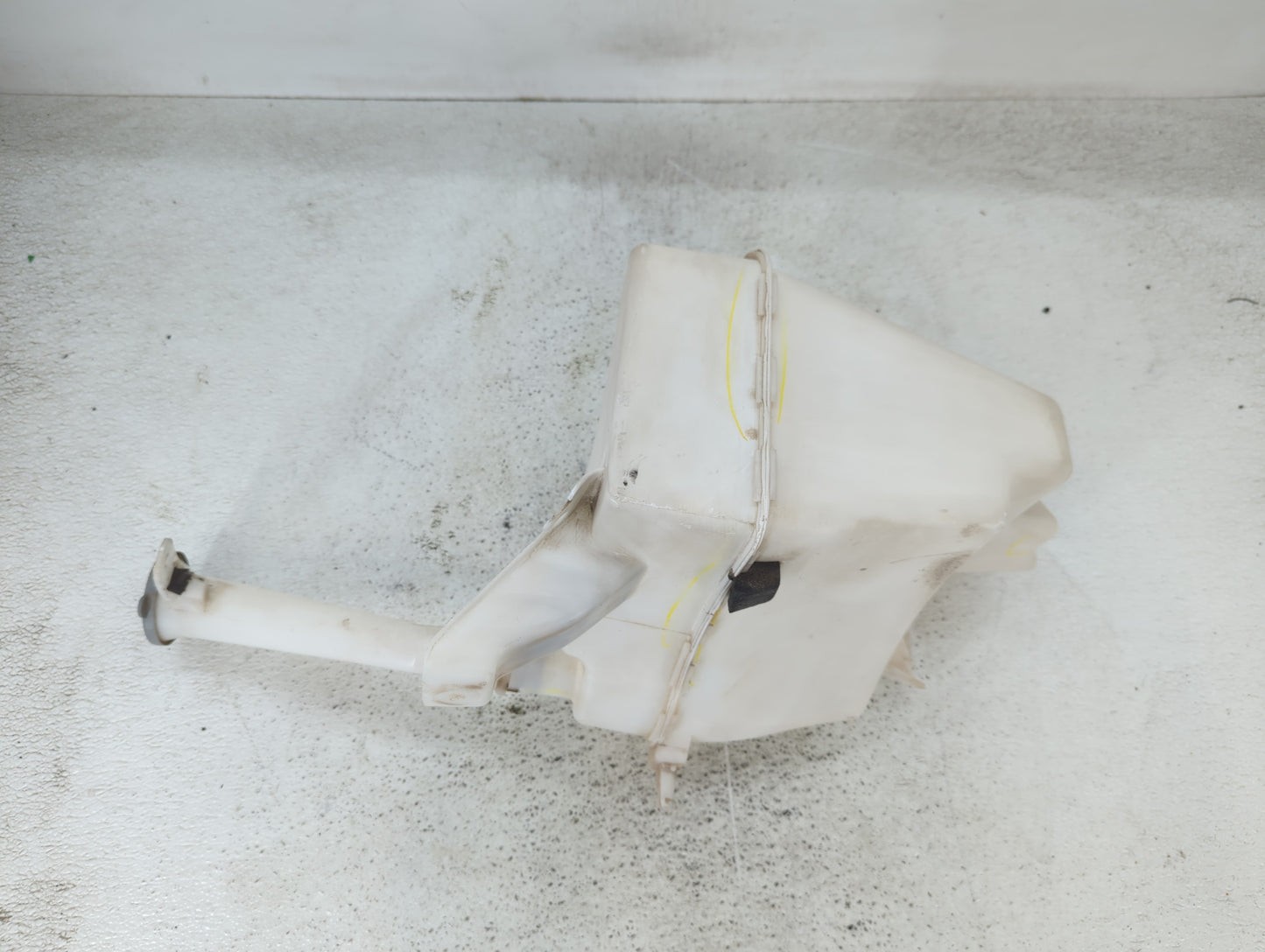 2013-2015 Nissan Sentra Windshield Washer Fluid Reservoir Bottle Oem - Oemusedautoparts1.com