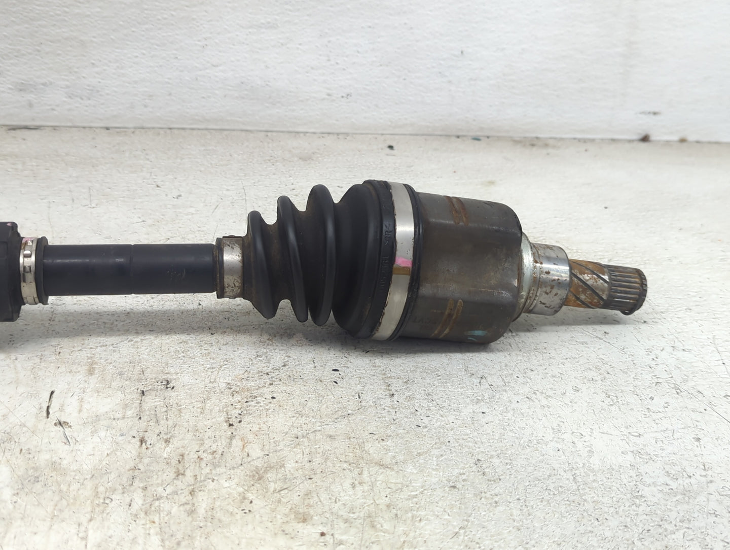 2013-2019 Nissan Sentra Axle Shaft Front Passenger Cv C/v - Oemusedautoparts1.com