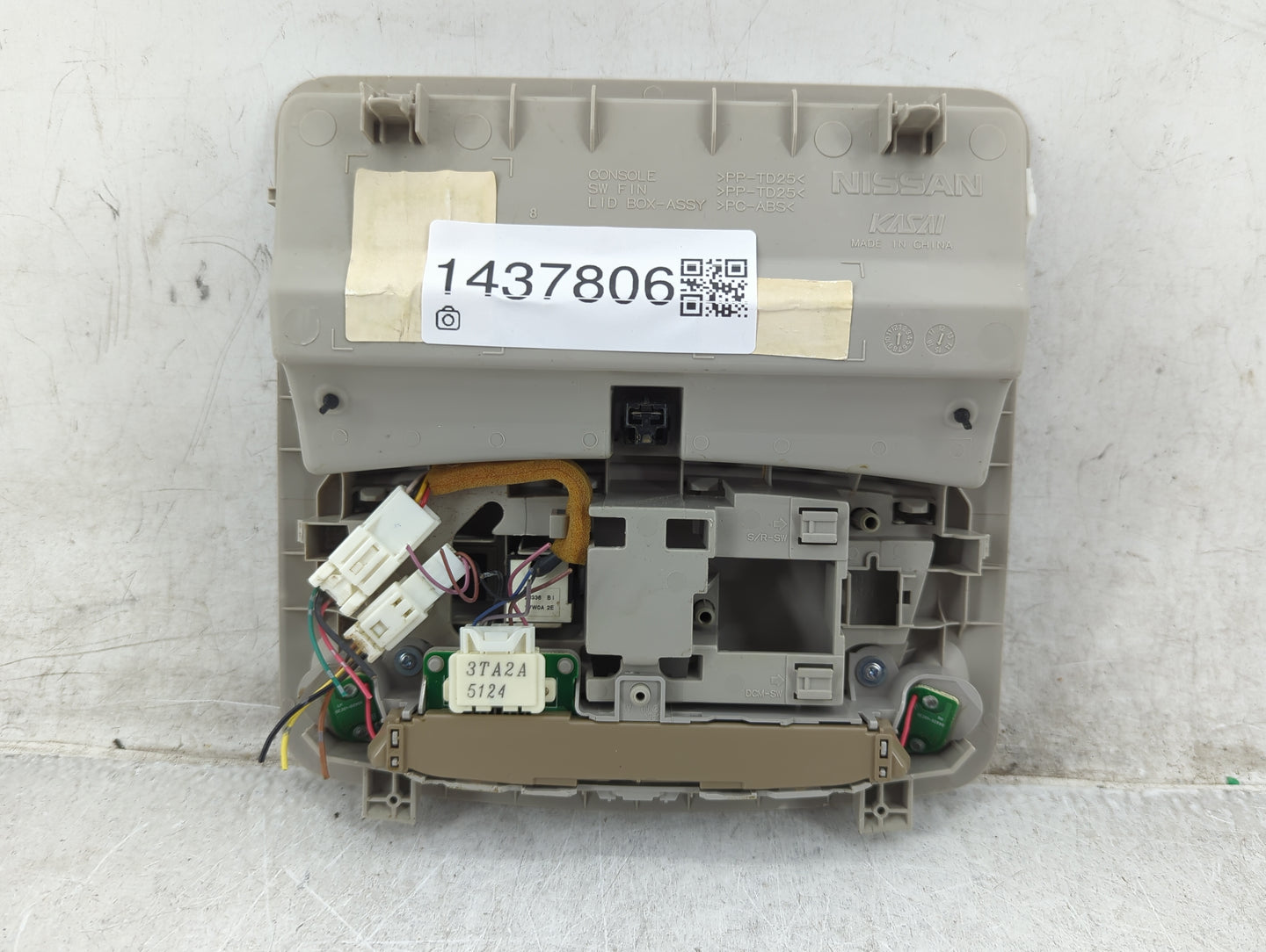 2015 Nissan Sentra Overhead Roof Console - Oemusedautoparts1.com