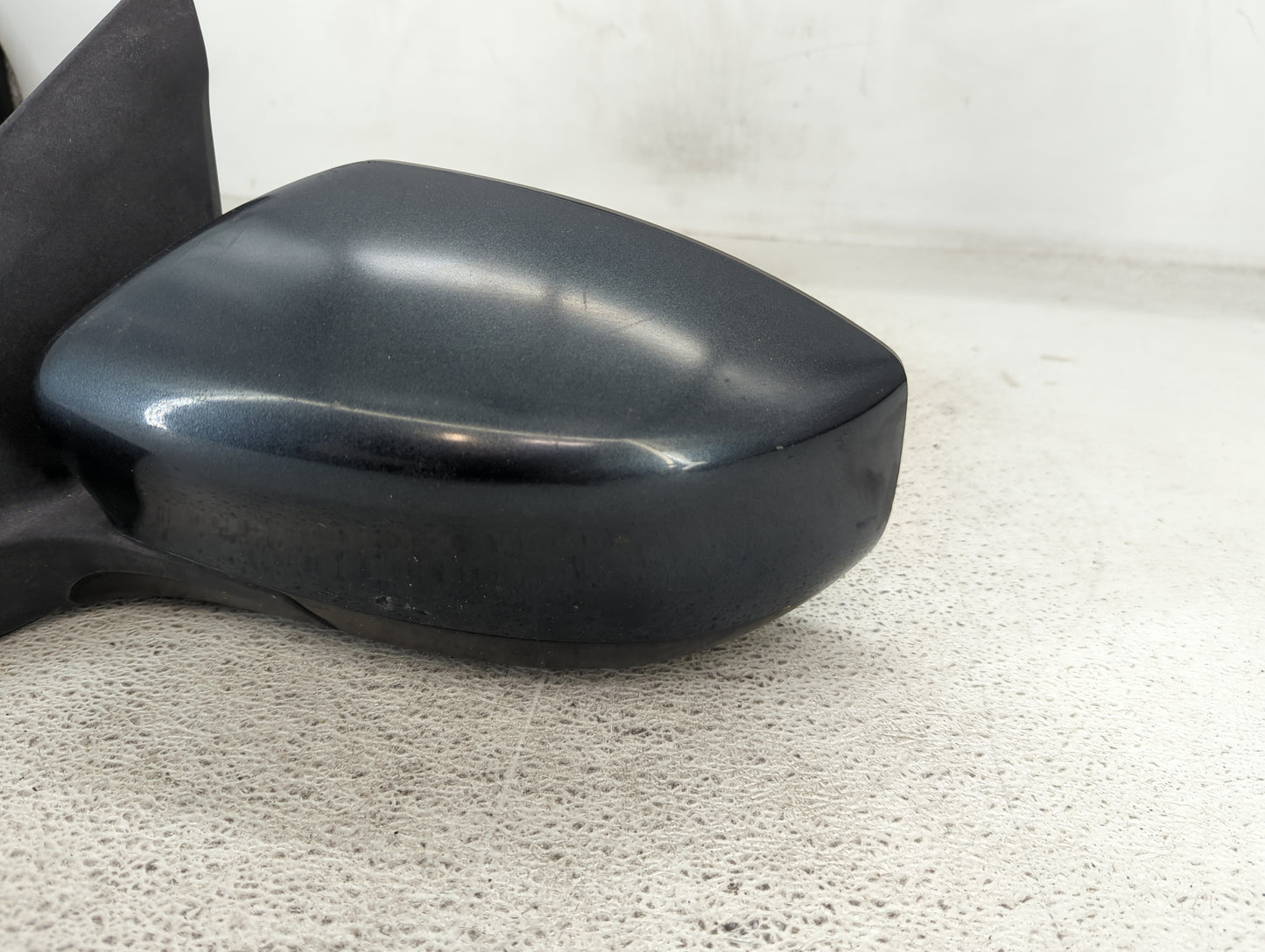 2013-2015 Nissan Sentra Driver Side View Mirror - Left Door Mirror OEM Used - Oemusedautoparts1.com