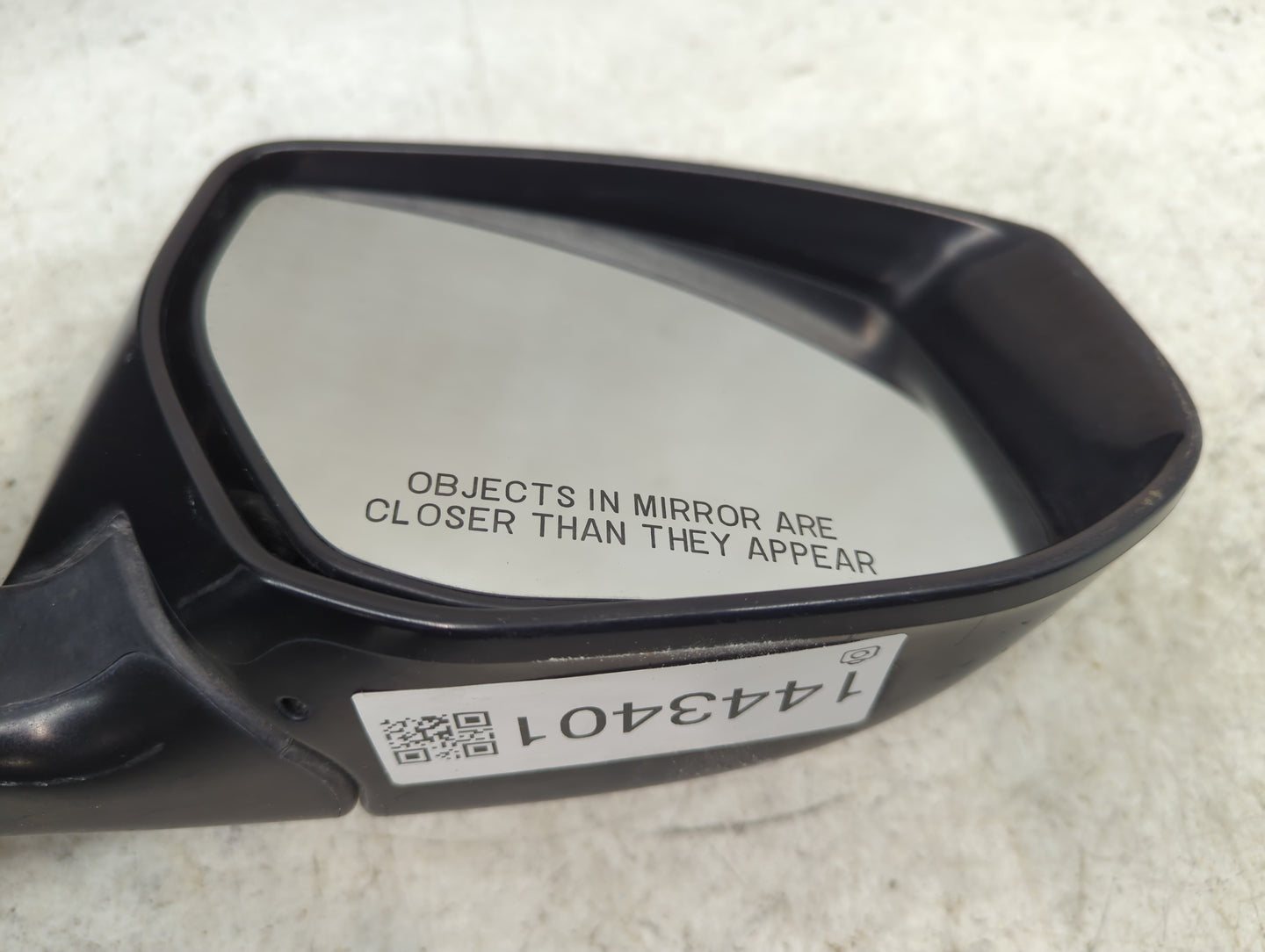 2013-2015 Nissan Sentra Passenger Side View Mirror - Right Door Mirror OEM Used - Oemusedautoparts1.com