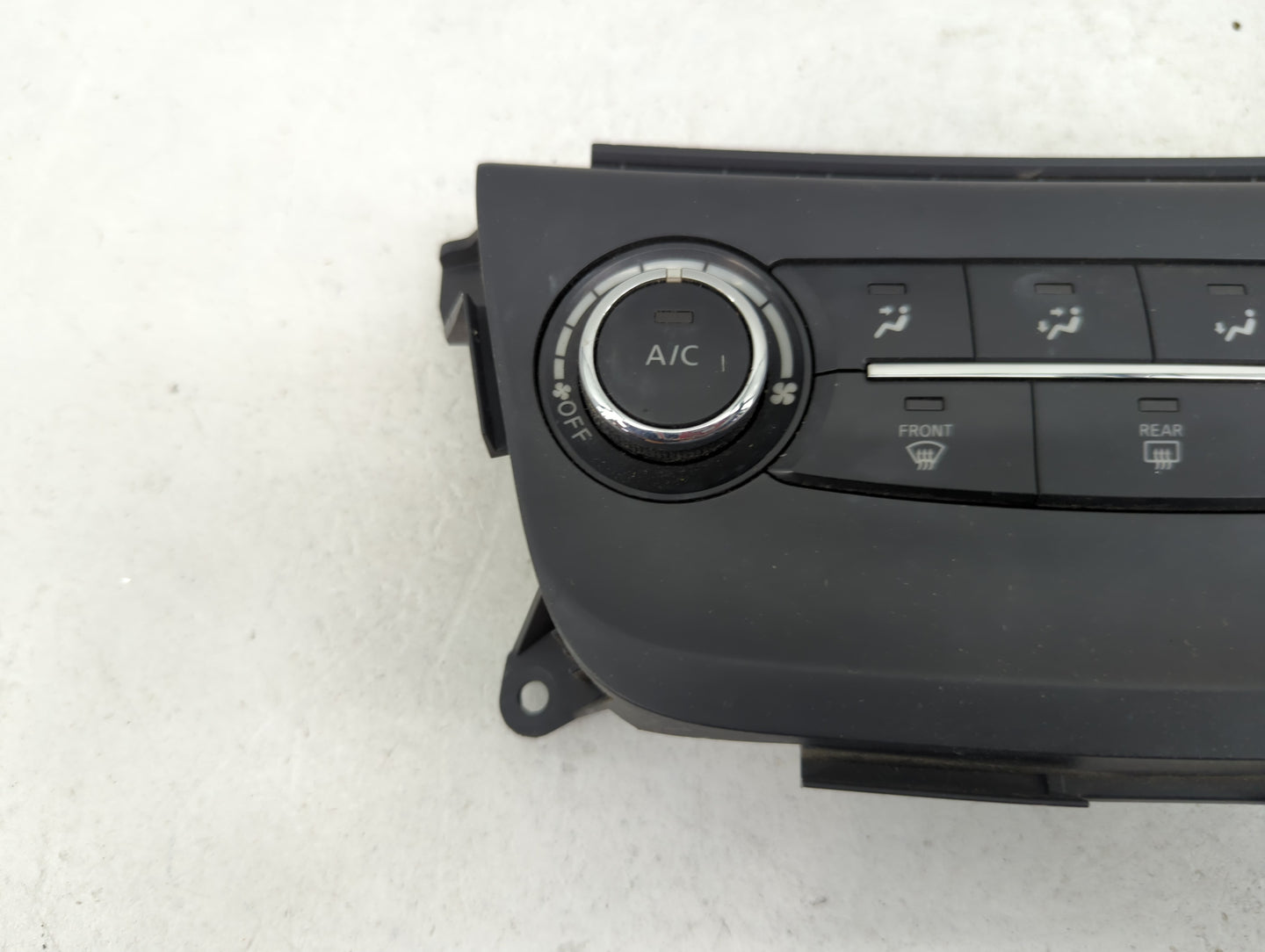 2015-2017 Nissan Sentra Climate Control Module Temperature AC/Heater Replacement P/N:275004AT2A Fits Fits 2015 2016 2017 OEM