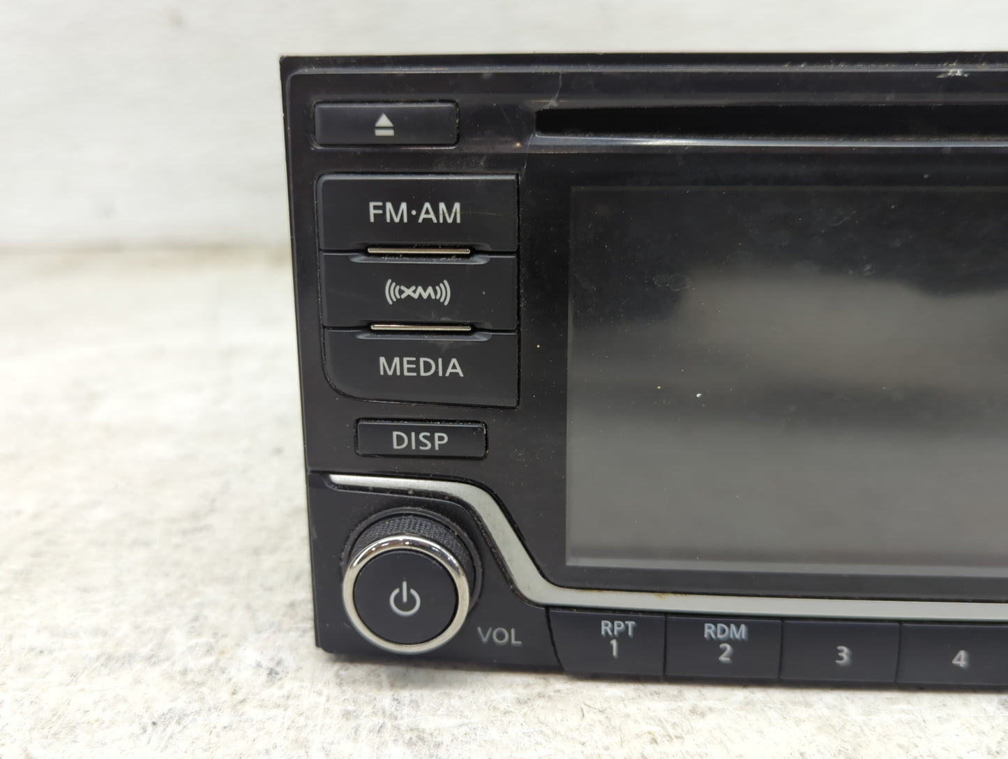2015 Nissan Sentra Radio AM FM Cd Player Receiver Replacement P/N:281859MB0A CQ-FN84E2GX Fits Fits 2016 OEM Used Auto Parts 