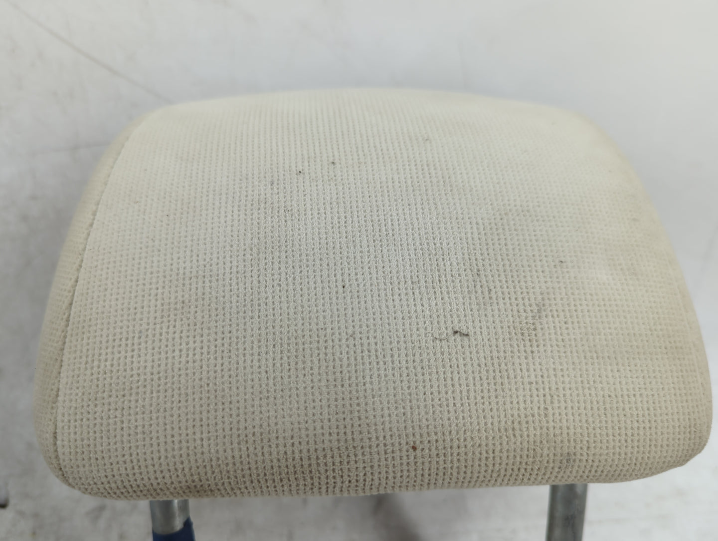 2015 Nissan Sentra Headrest Head Rest Rear Seat Fits OEM Used Auto Parts - Oemusedautoparts1.com