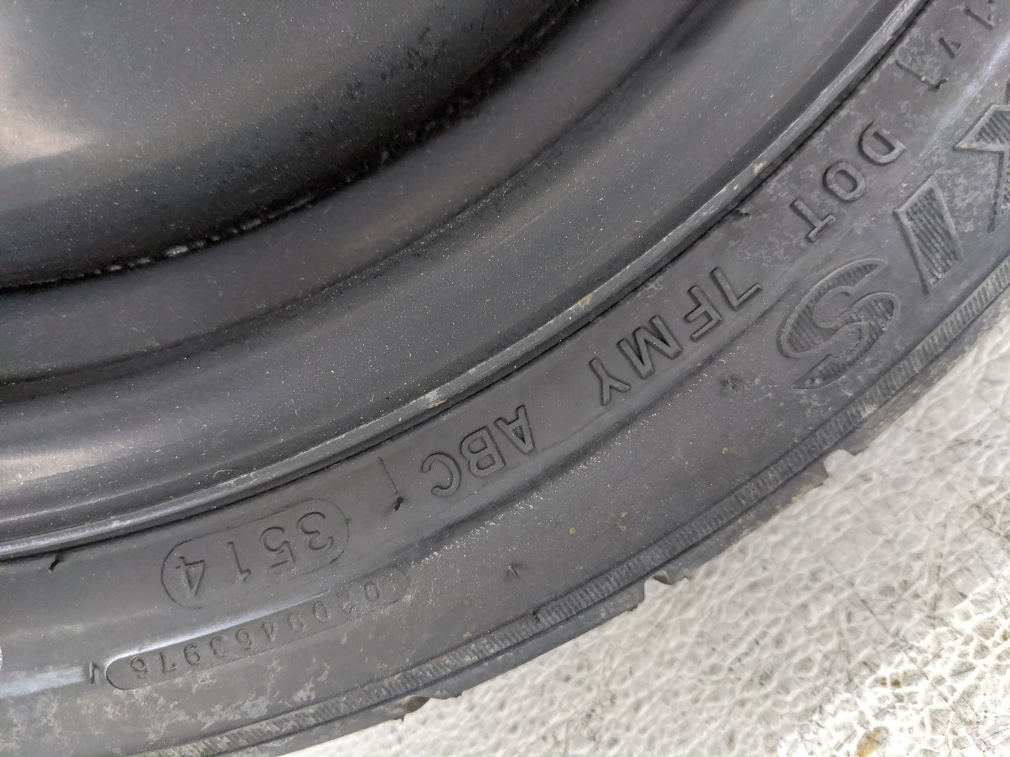 2013-2015 Nissan Sentra Spare Donut Tire Wheel Rim Oem 1455308 - Oemusedautoparts1.com