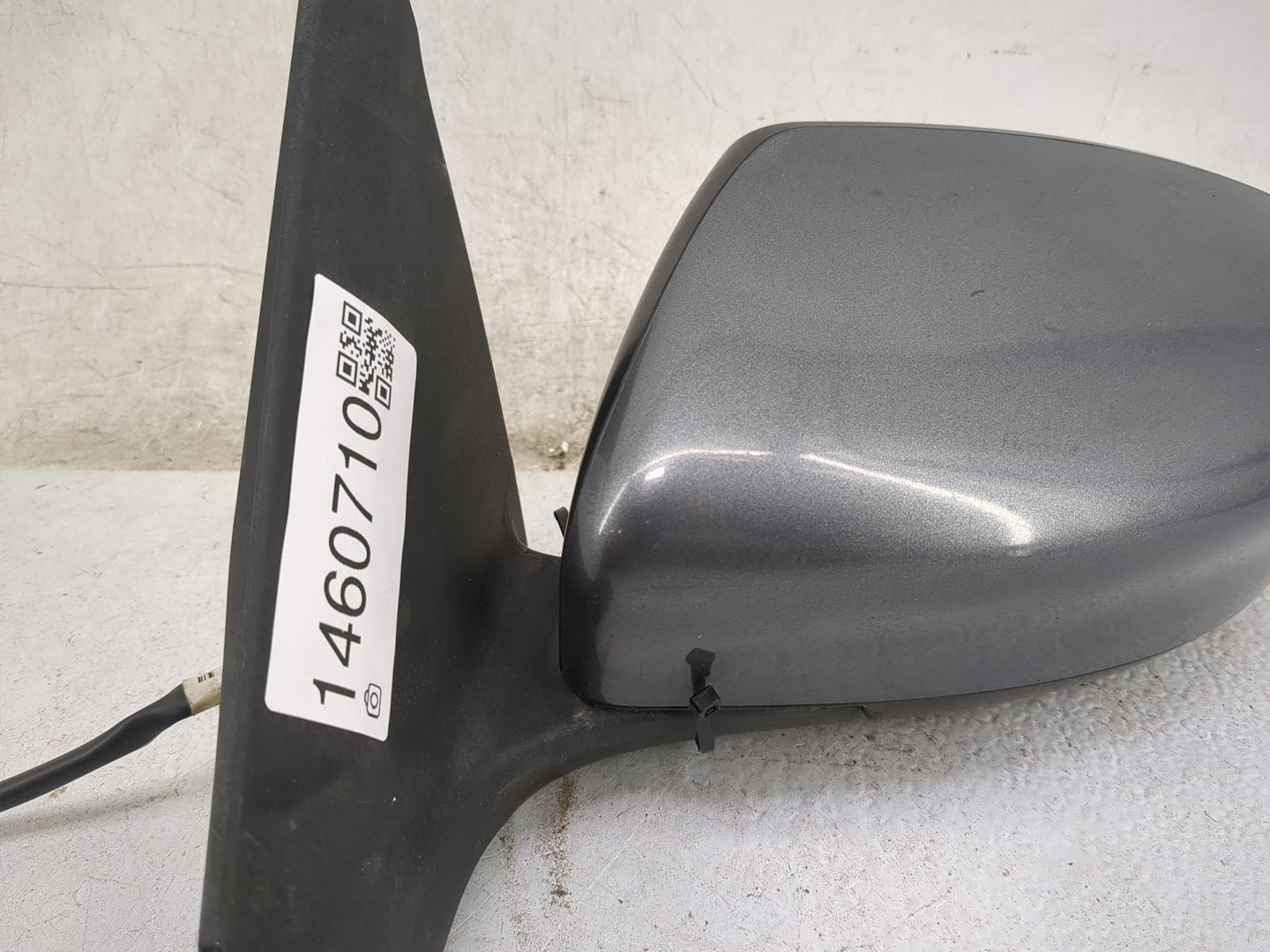 2013-2015 Nissan Sentra Driver Side View Mirror - Left Door Mirror OEM Used - Oemusedautoparts1.com
