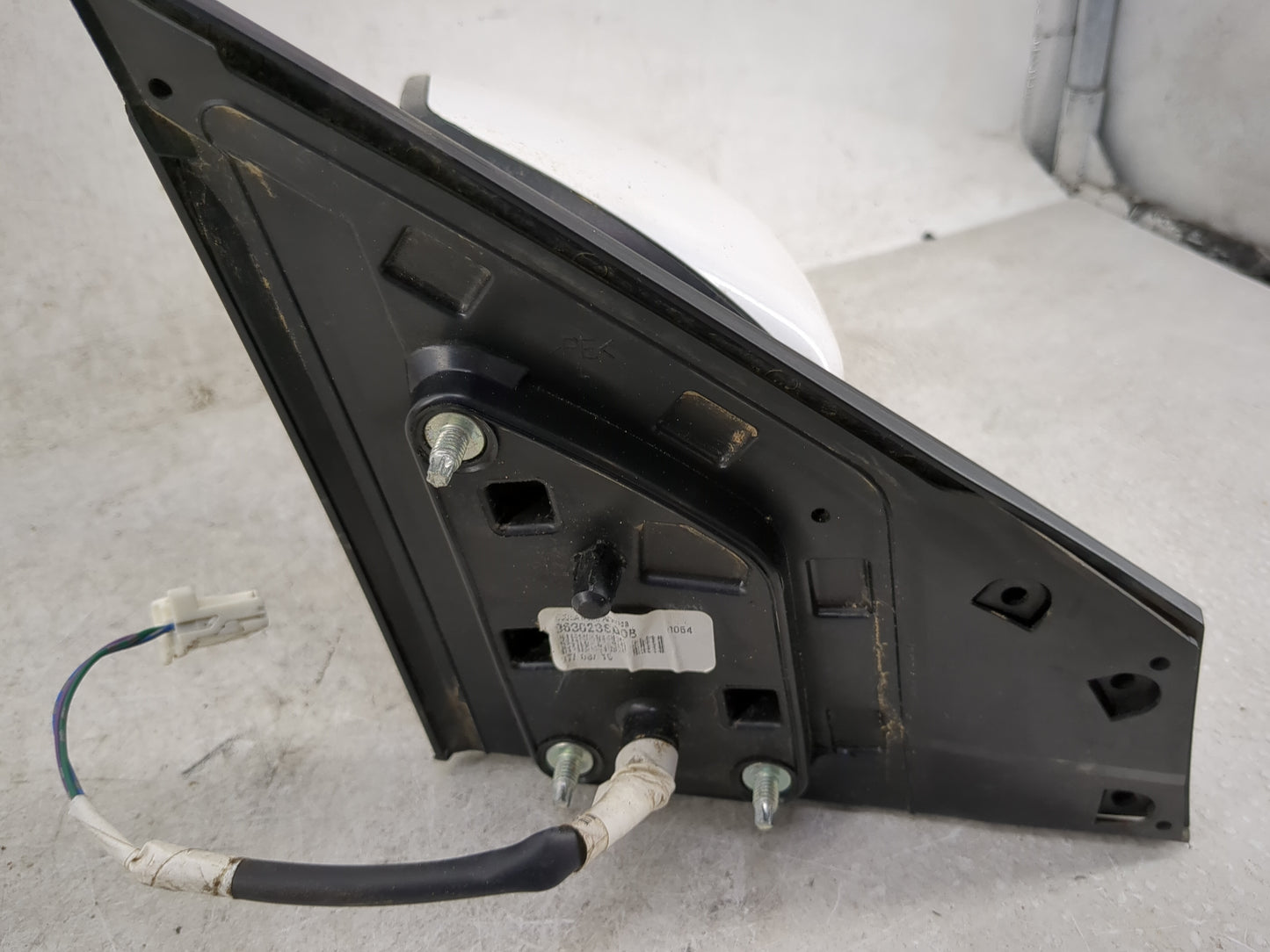 2013-2015 Nissan Sentra Driver Side View Mirror - Left Door Mirror OEM Used - Oemusedautoparts1.com