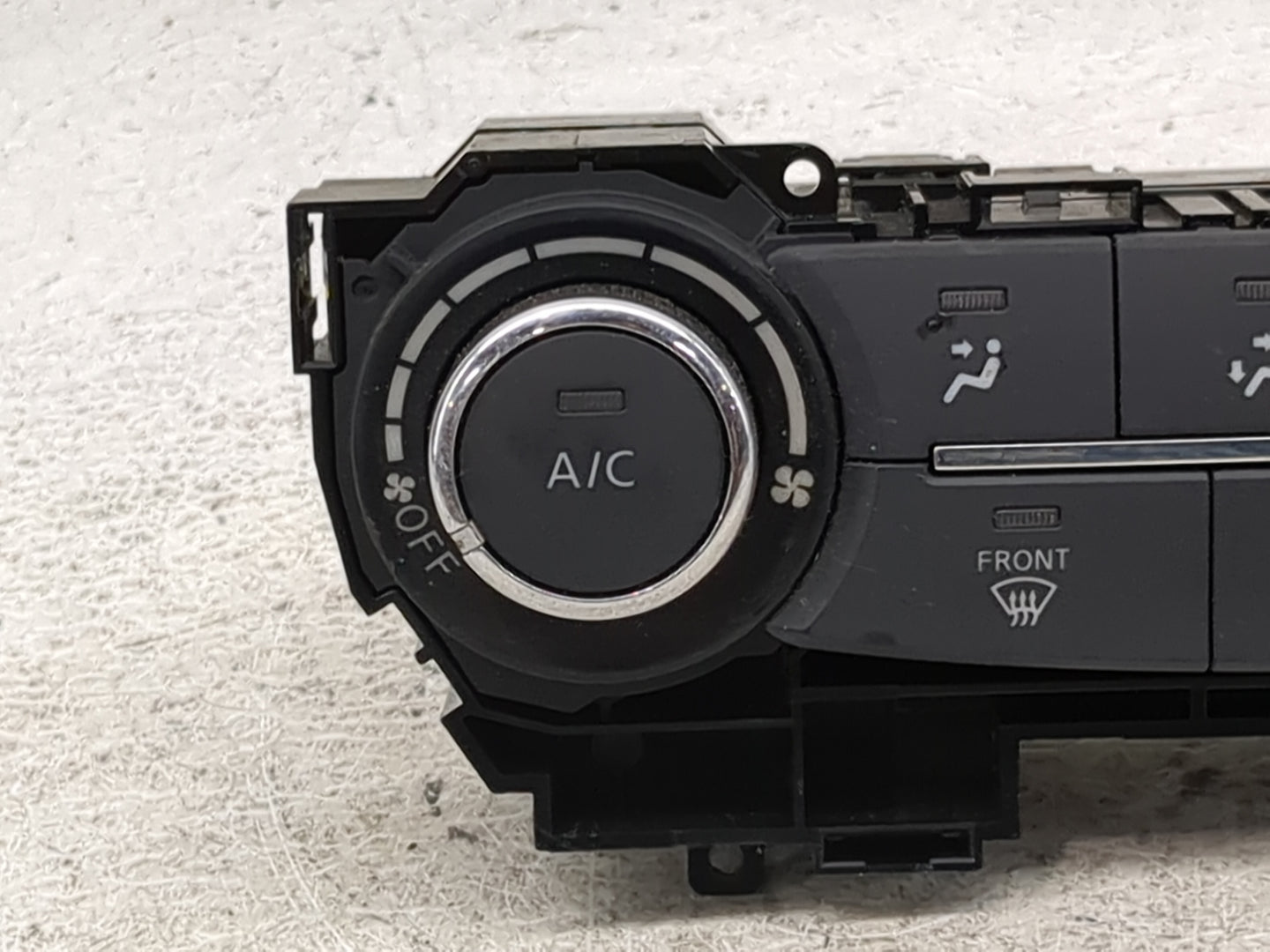 2015-2017 Nissan Sentra Climate Control Module Temperature AC/Heater Replacement Fits Fits 2015 2016 2017 OEM Used Auto Part