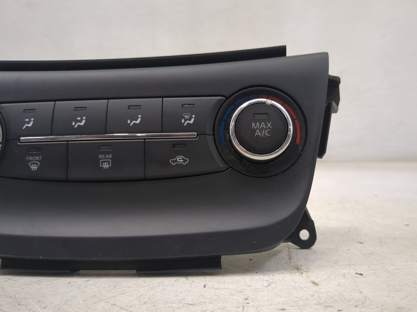 2015-2017 Nissan Sentra Climate Control Module Temperature AC/Heater Replacement P/N:27500-4AT2A Fits Fits 2015 2016 2017 OE