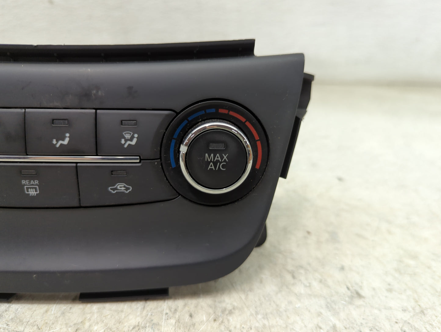 2015-2017 Nissan Sentra Climate Control Module Temperature AC/Heater Replacement P/N:275004AT2A Fits Fits 2015 2016 2017 OEM