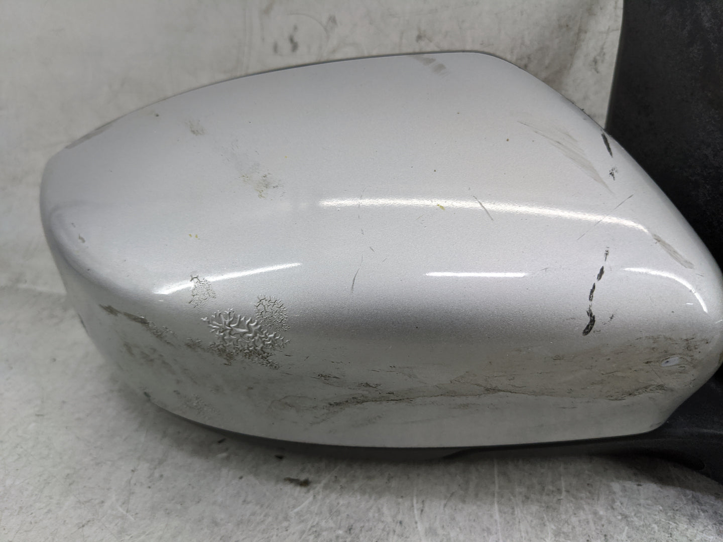 2013-2015 Nissan Sentra Passenger Side View Mirror - Right Door Mirror OEM Used - Oemusedautoparts1.com