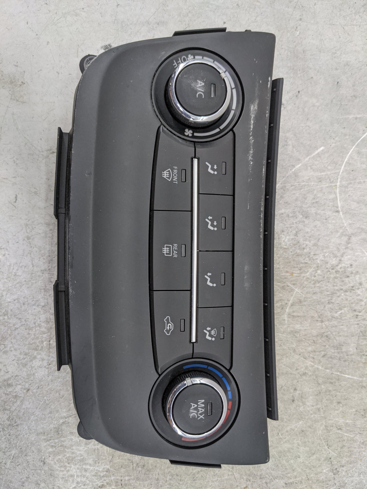 2015-2017 Nissan Sentra Climate Control Module Temperature AC/Heater Replacement P/N:27500-4AT2A F8E52521 Fits Fits 2015 201