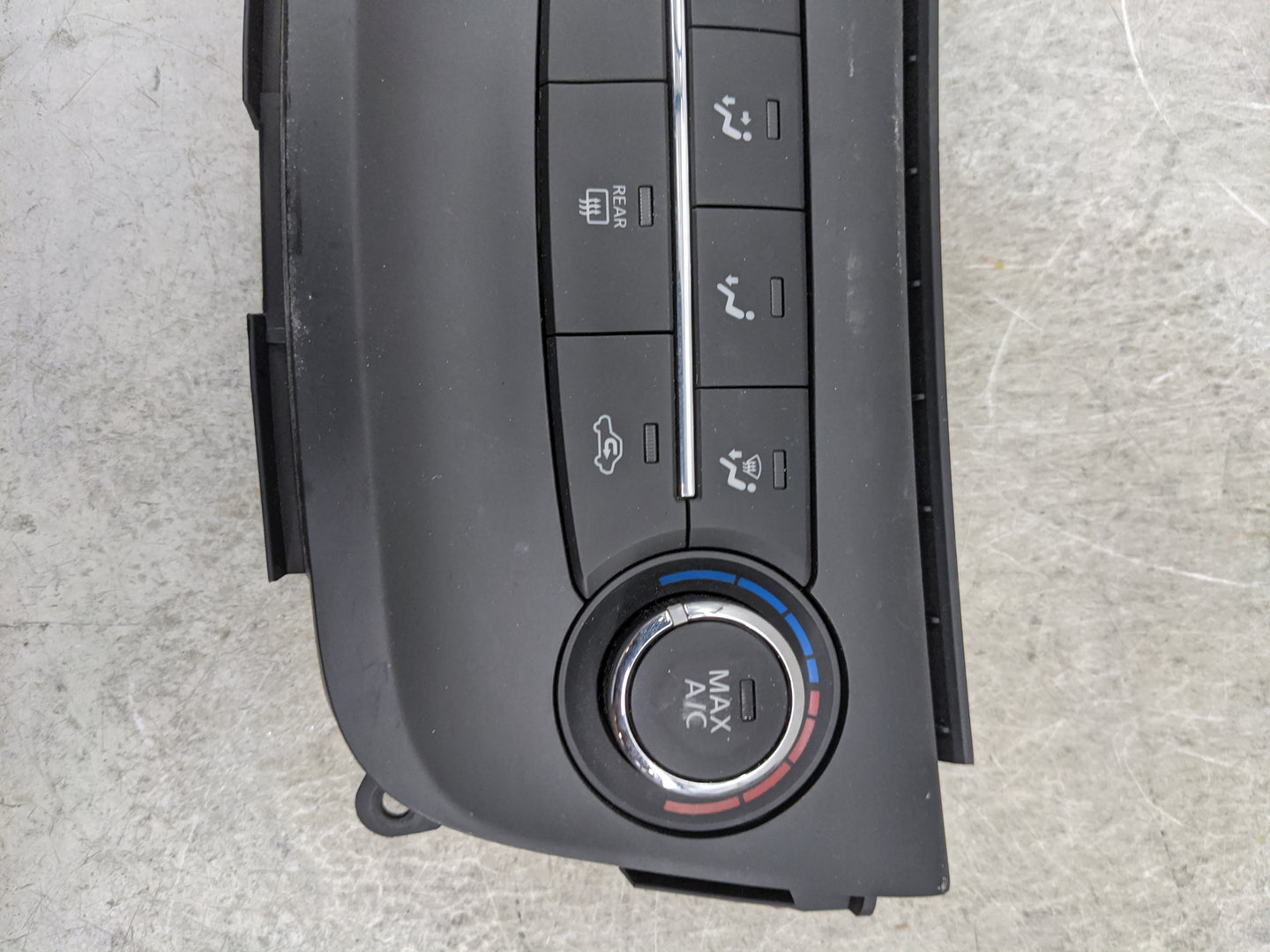 2015-2017 Nissan Sentra Climate Control Module Temperature AC/Heater Replacement P/N:27500-4AT2A F8E52521 Fits Fits 2015 201