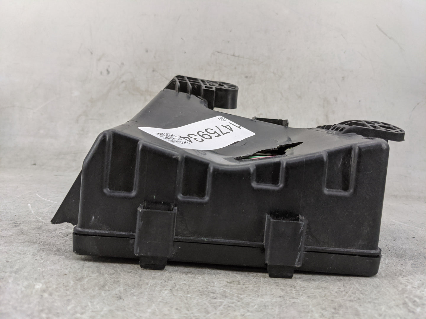 2013-2019 Nissan Sentra Fusebox Fuse Box Panel Relay Module P/N:284B7 3RA1A 284B73RA1A Fits OEM Used Auto Parts - Oemusedaut