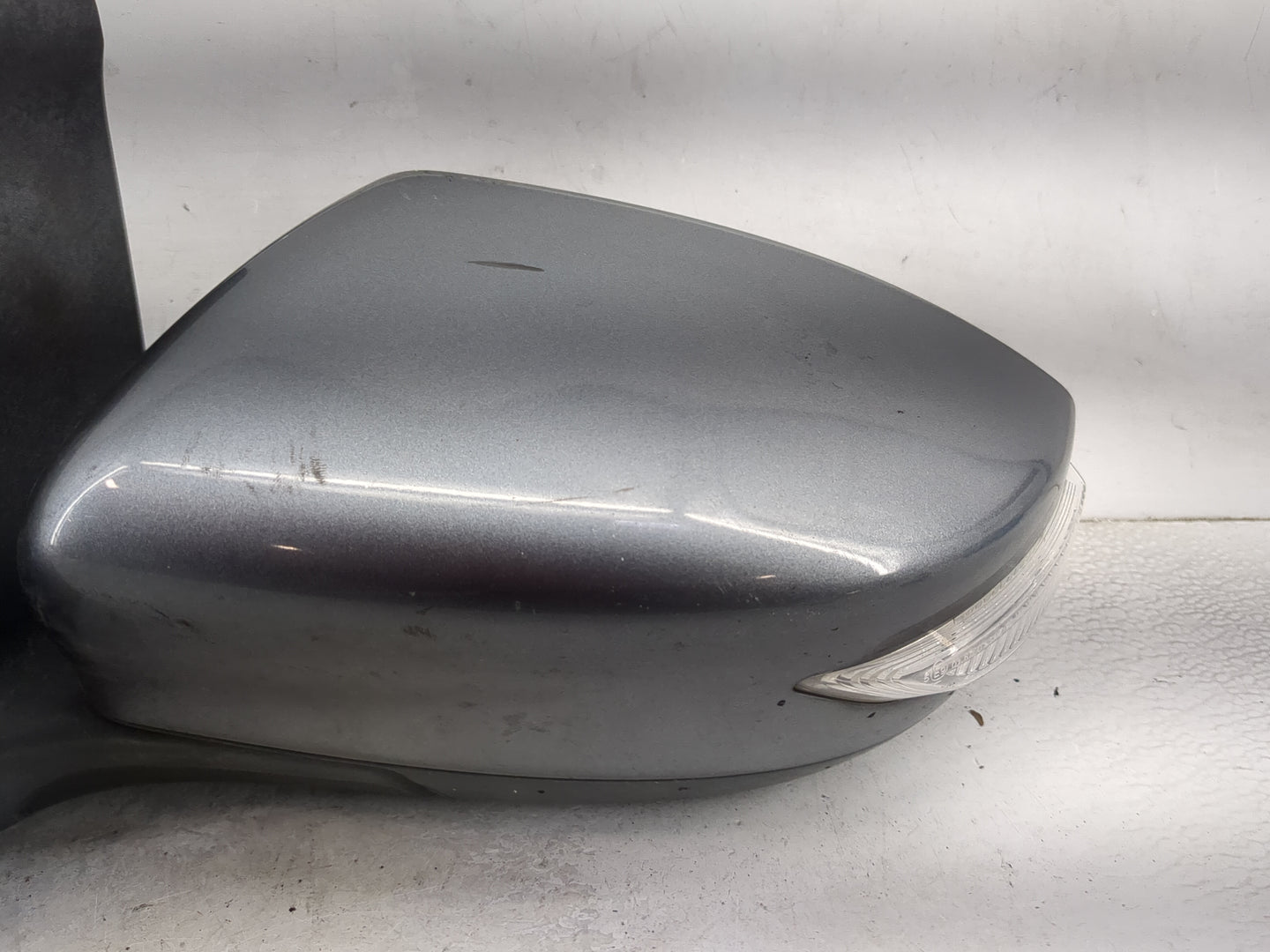 2015 Nissan Sentra Driver Side View Mirror - Left Door Mirror OEM Used - Oemusedautoparts1.com