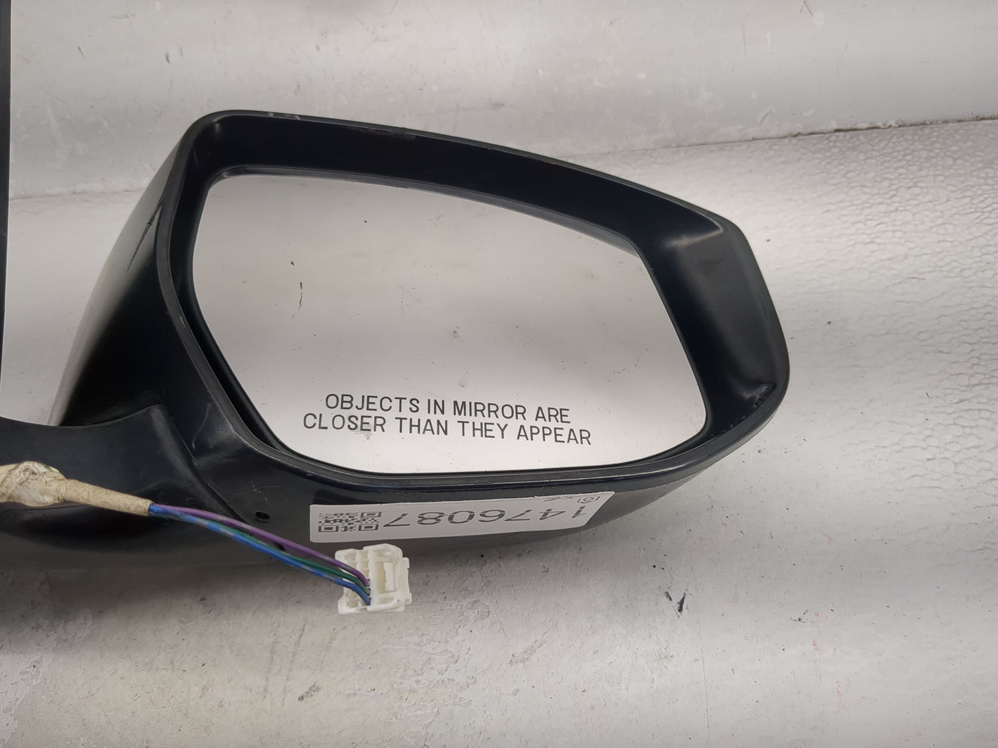 2013-2015 Nissan Sentra Passenger Side View Mirror - Right Door Mirror OEM Used - Oemusedautoparts1.com
