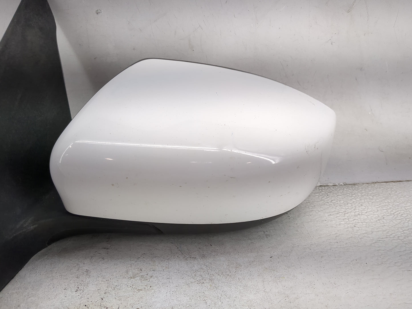 2013-2015 Nissan Sentra Driver Side View Mirror - Left Door Mirror OEM Used - Oemusedautoparts1.com