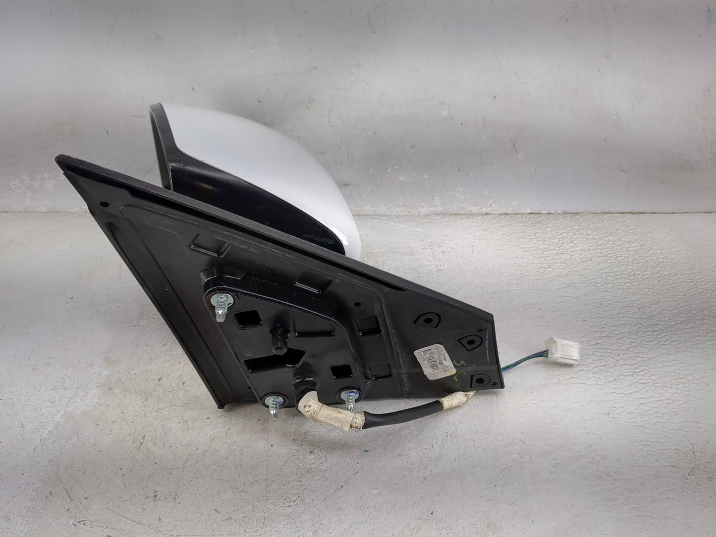 2013-2015 Nissan Sentra Driver Side View Mirror - Left Door Mirror OEM Used - Oemusedautoparts1.com