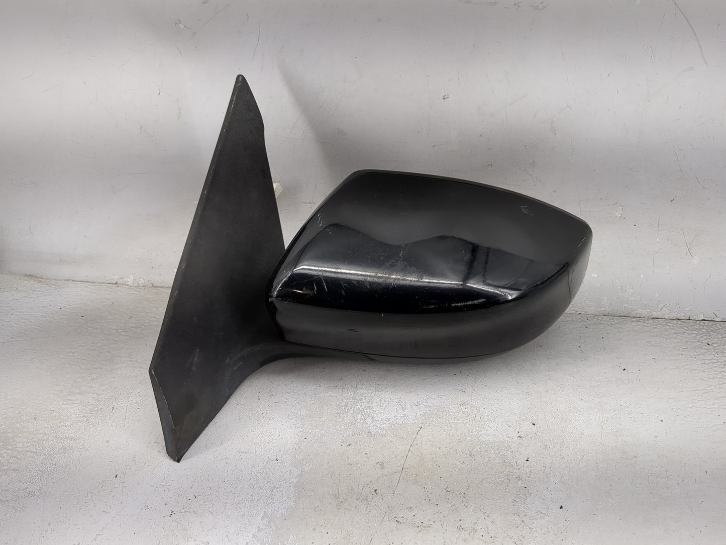 2013-2015 Nissan Sentra Driver Side View Mirror - Left Door Mirror OEM Used - Oemusedautoparts1.com