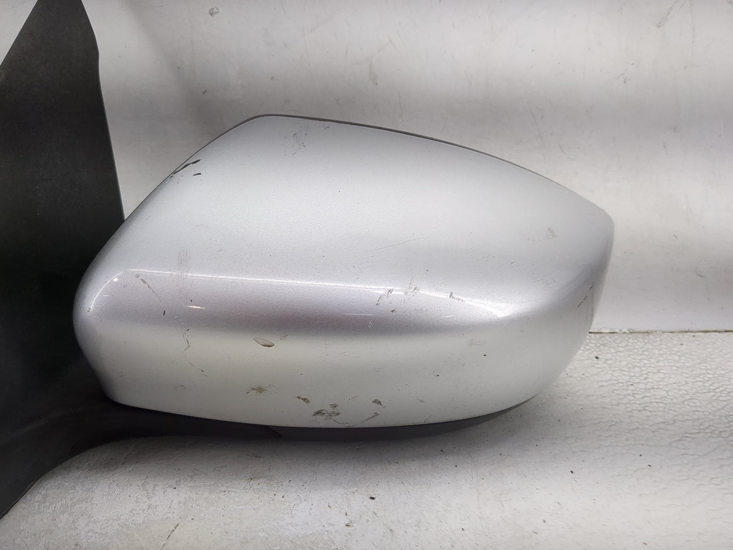 2013-2015 Nissan Sentra Driver Side View Mirror - Left Door Mirror OEM Used - Oemusedautoparts1.com