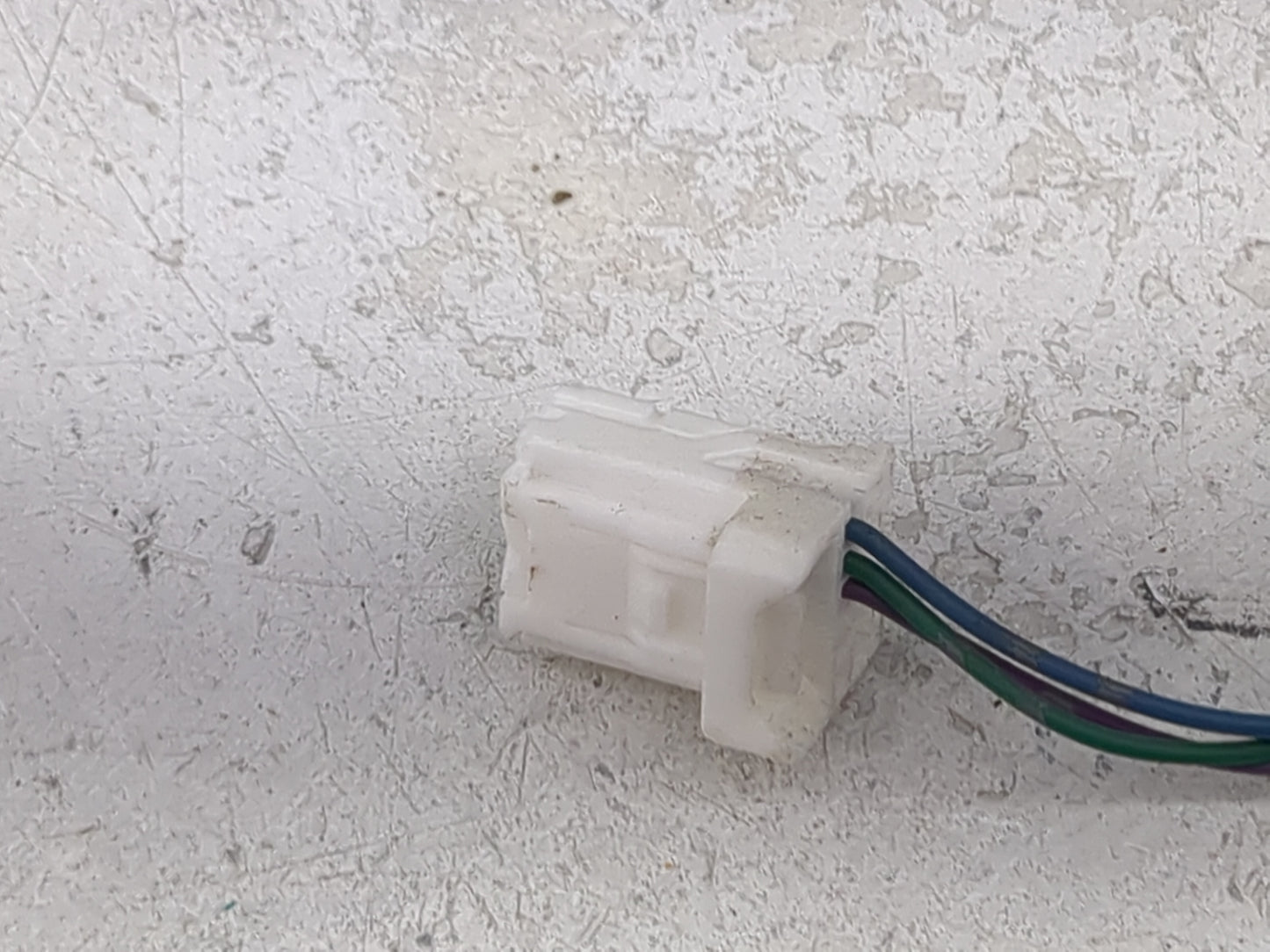 2013-2015 Nissan Sentra Driver Side View Mirror - Left Door Mirror OEM Used - Oemusedautoparts1.com