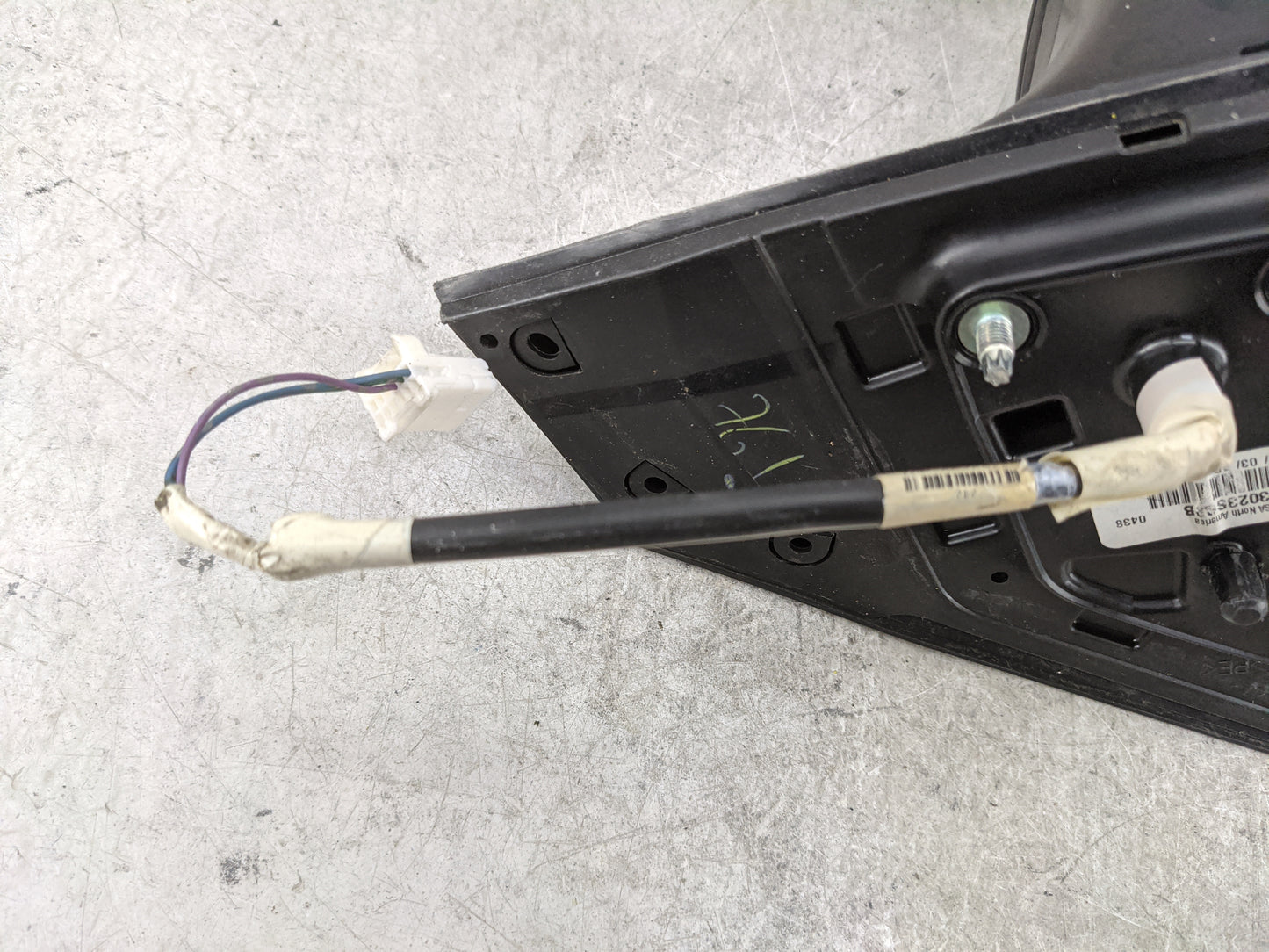 2013-2015 Nissan Sentra Driver Side View Mirror - Left Door Mirror OEM Used - Oemusedautoparts1.com