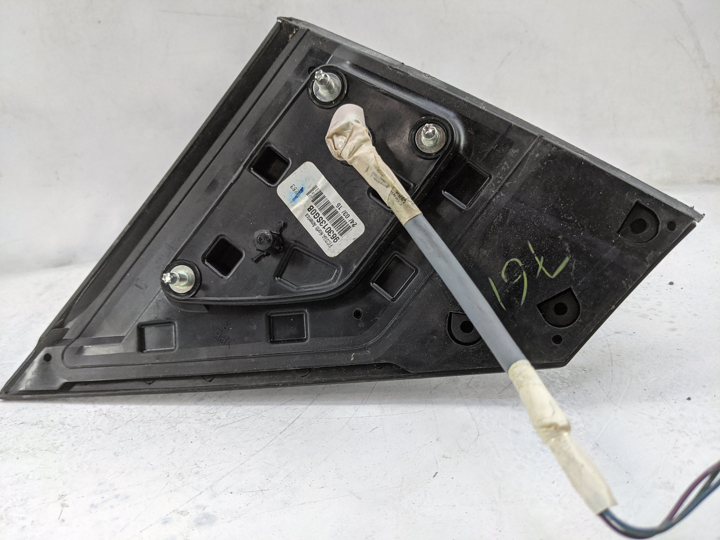2013-2015 Nissan Sentra Passenger Side View Mirror - Right Door Mirror OEM Used - Oemusedautoparts1.com