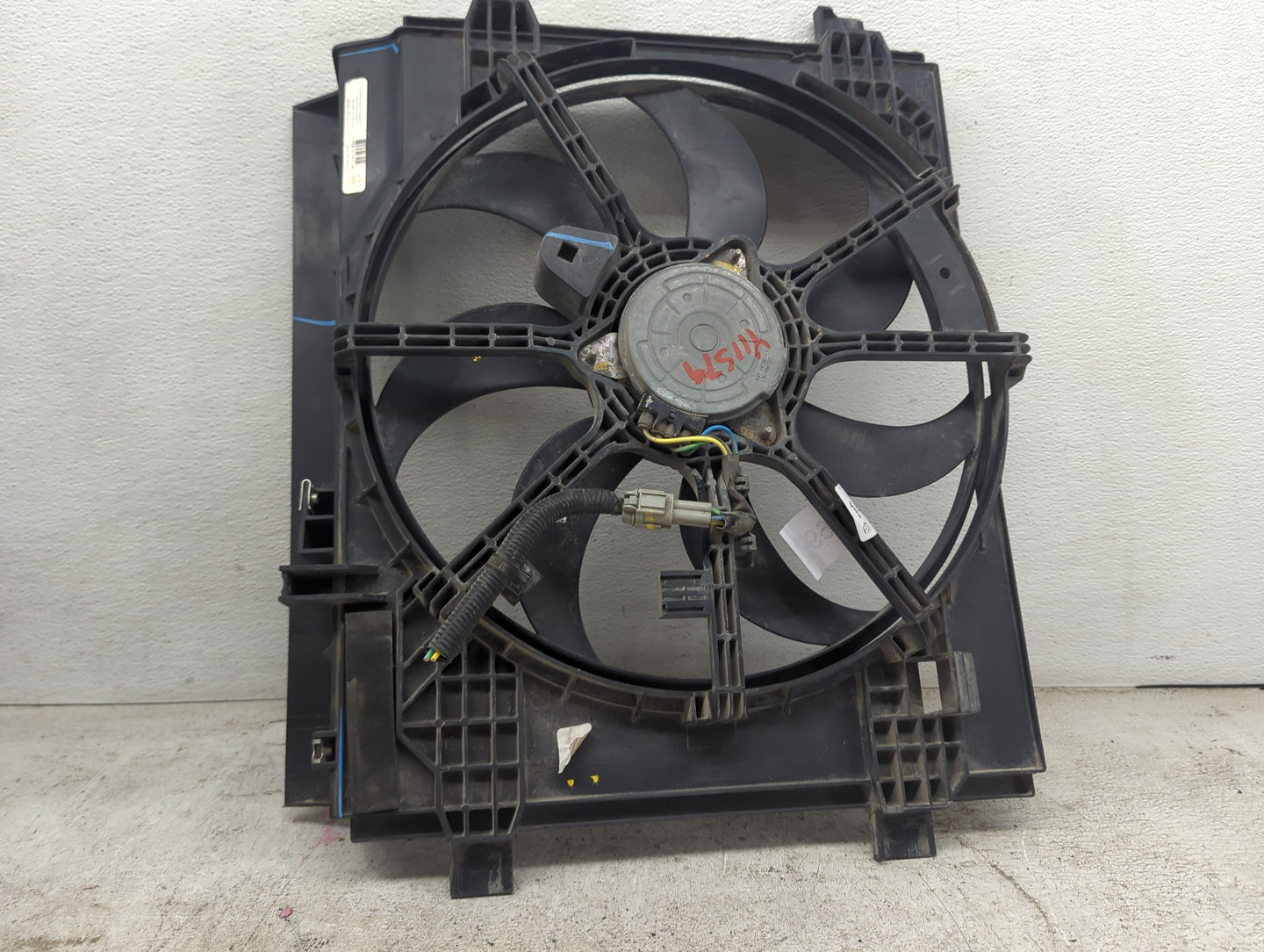 2015-2019 Nissan Sentra Electric Radiator Cooling Fan Motor Assembly P/N:487-14538 131-141107 Fits Fits 2015 2016 2017 2018 