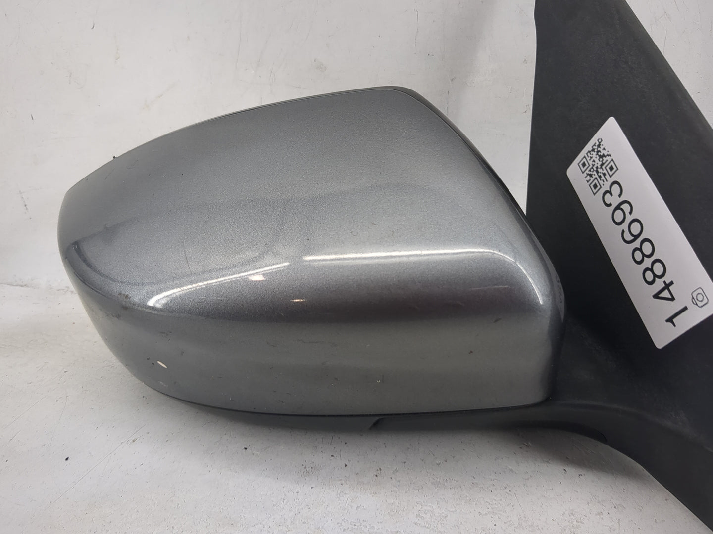 2013-2015 Nissan Sentra Passenger Side View Mirror - Right Door Mirror OEM Used - Oemusedautoparts1.com