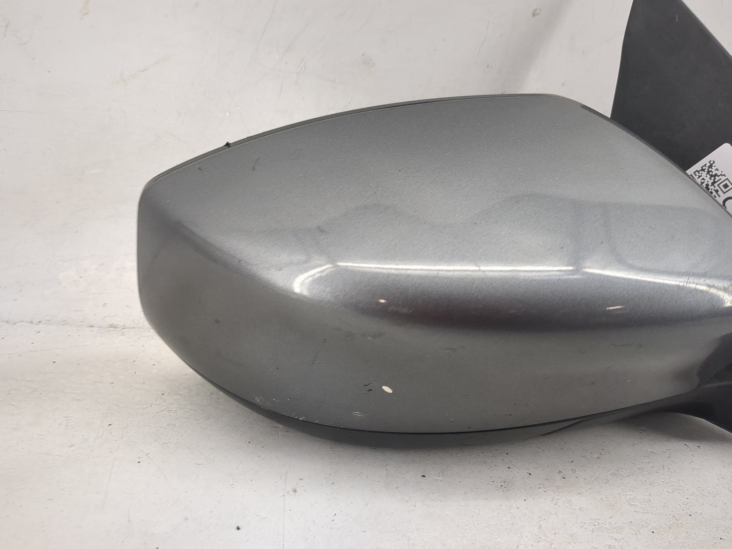 2013-2015 Nissan Sentra Passenger Side View Mirror - Right Door Mirror OEM Used - Oemusedautoparts1.com