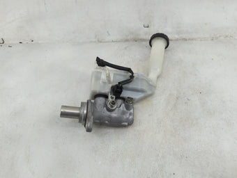 compare product 2013-2019 Nissan Sentra Brake Master Cylinder 1489071