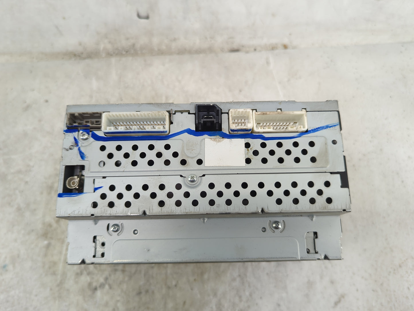 2015 Nissan Sentra Radio AM FM Cd Player Receiver Replacement P/N:28185 9MB0A CQ-FN84E2GX Fits Fits 2016 OEM Used Auto Parts