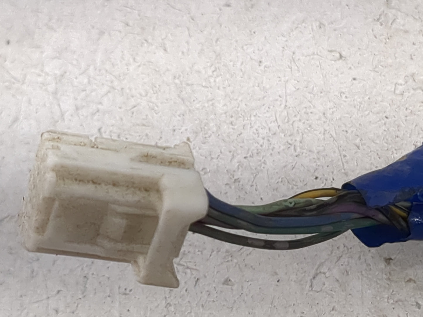 2015 Nissan Sentra Driver Side View Mirror - Left Door Mirror OEM Used - Oemusedautoparts1.com
