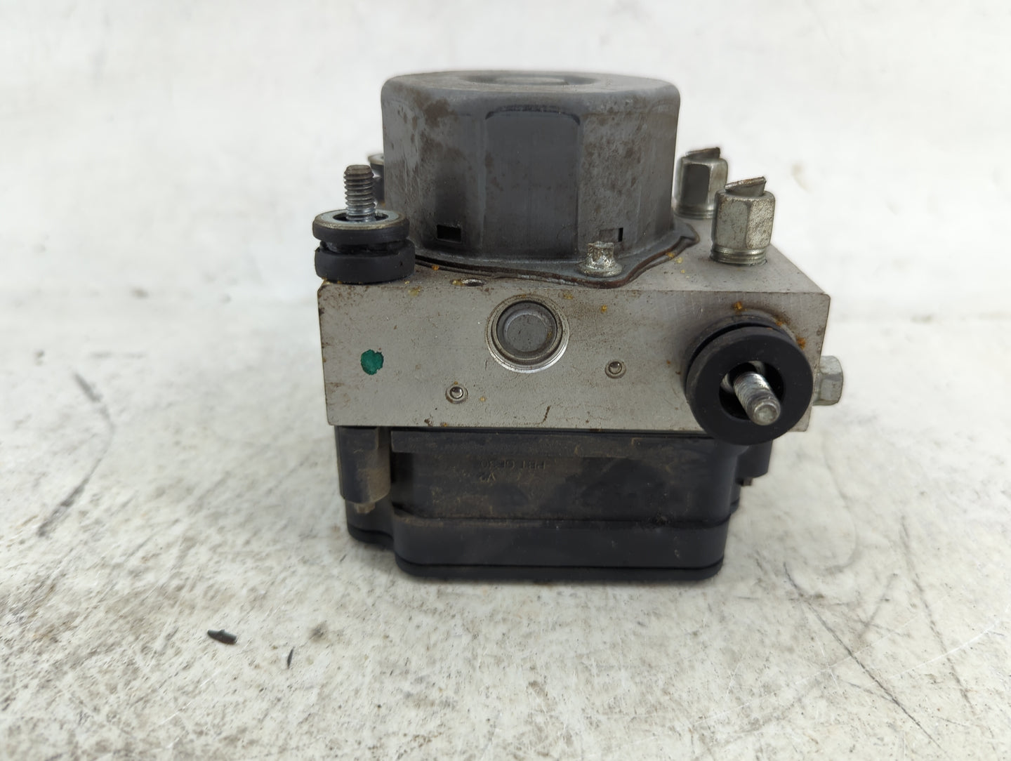 2015 Nissan Sentra ABS Pump Control Module Replacement P/N:47660 9TK0A 269 661, 0 265 255 033 Fits Fits 2016 2017 2018 2019 