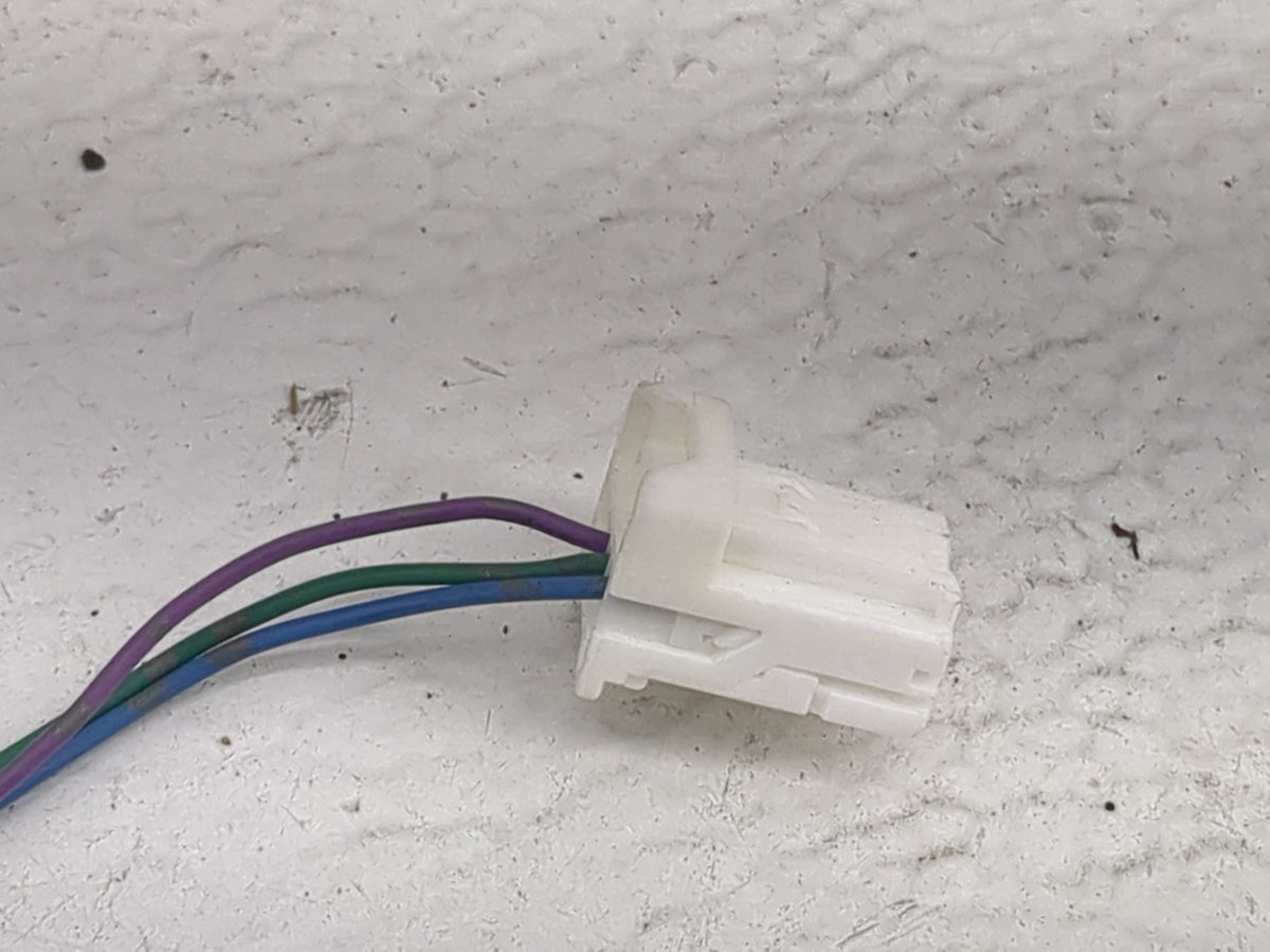 2013-2015 Nissan Sentra Driver Side View Mirror - Left Door Mirror OEM Used - Oemusedautoparts1.com