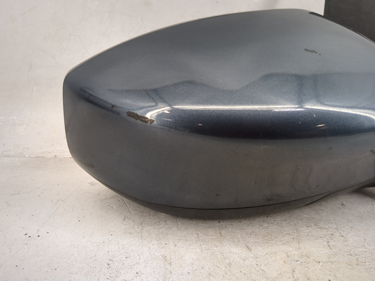 2013-2015 Nissan Sentra Passenger Side View Mirror - Right Door Mirror OEM Used - Oemusedautoparts1.com