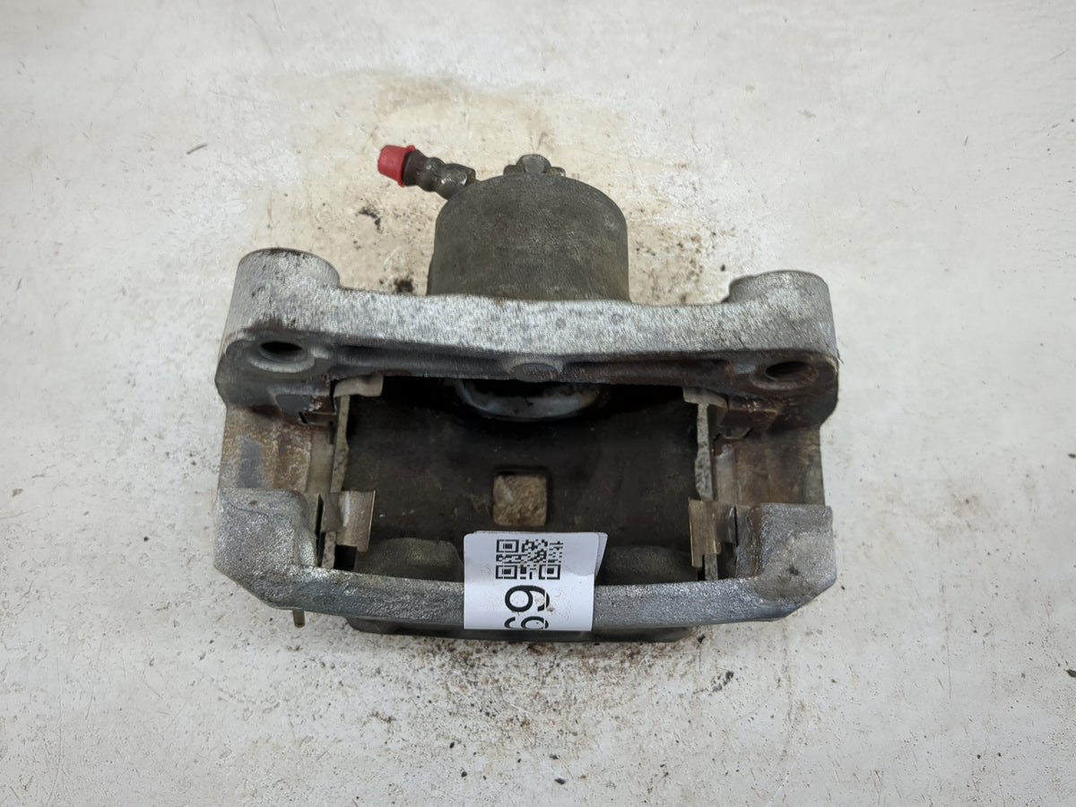 2013-2019 Nissan Sentra Front Driver Left Brake Caliper 1511569 - Oemusedautoparts1.com