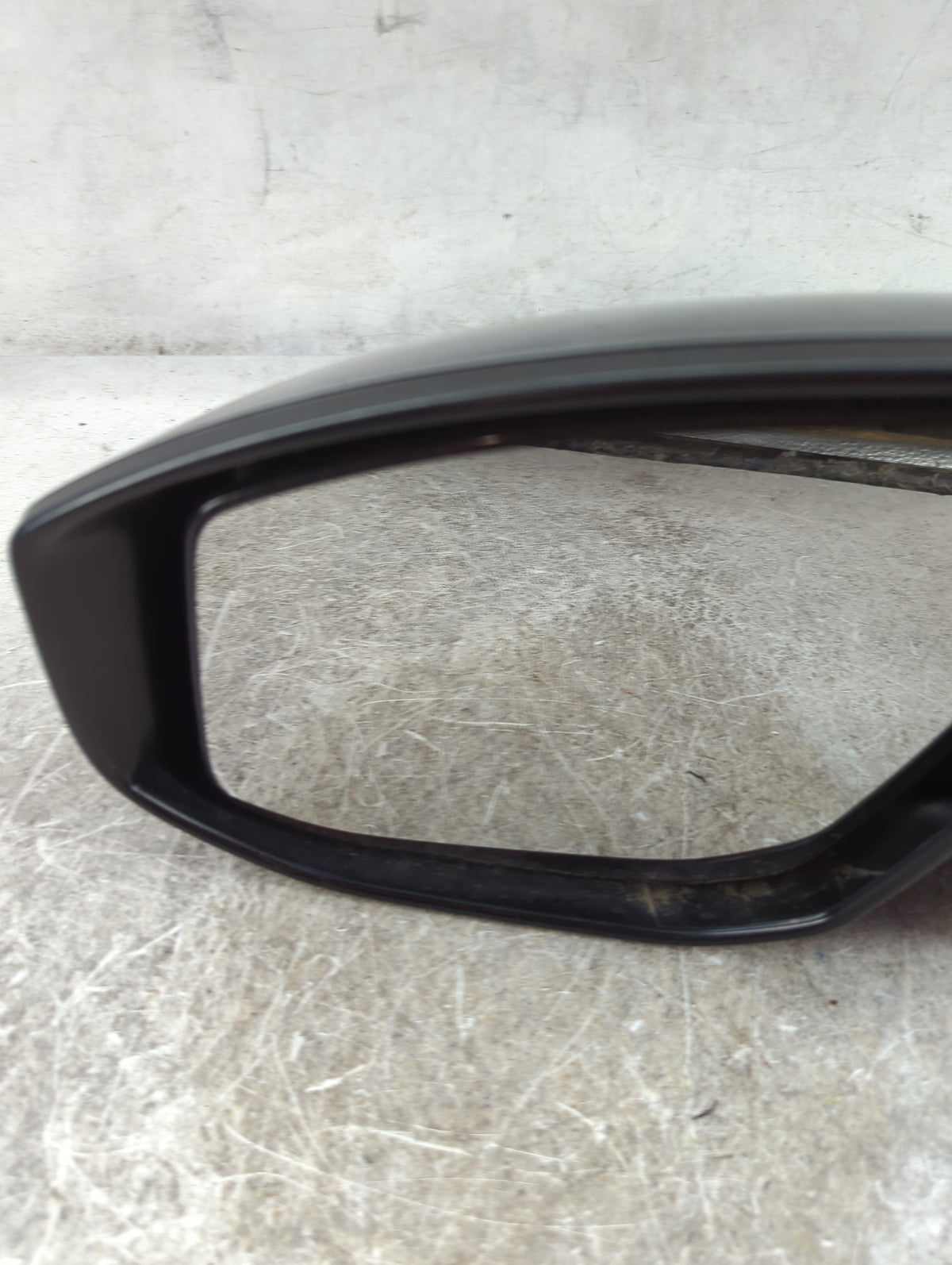 2015 Nissan Sentra Driver Side View Mirror - Left Door Mirror OEM Used - Oemusedautoparts1.com