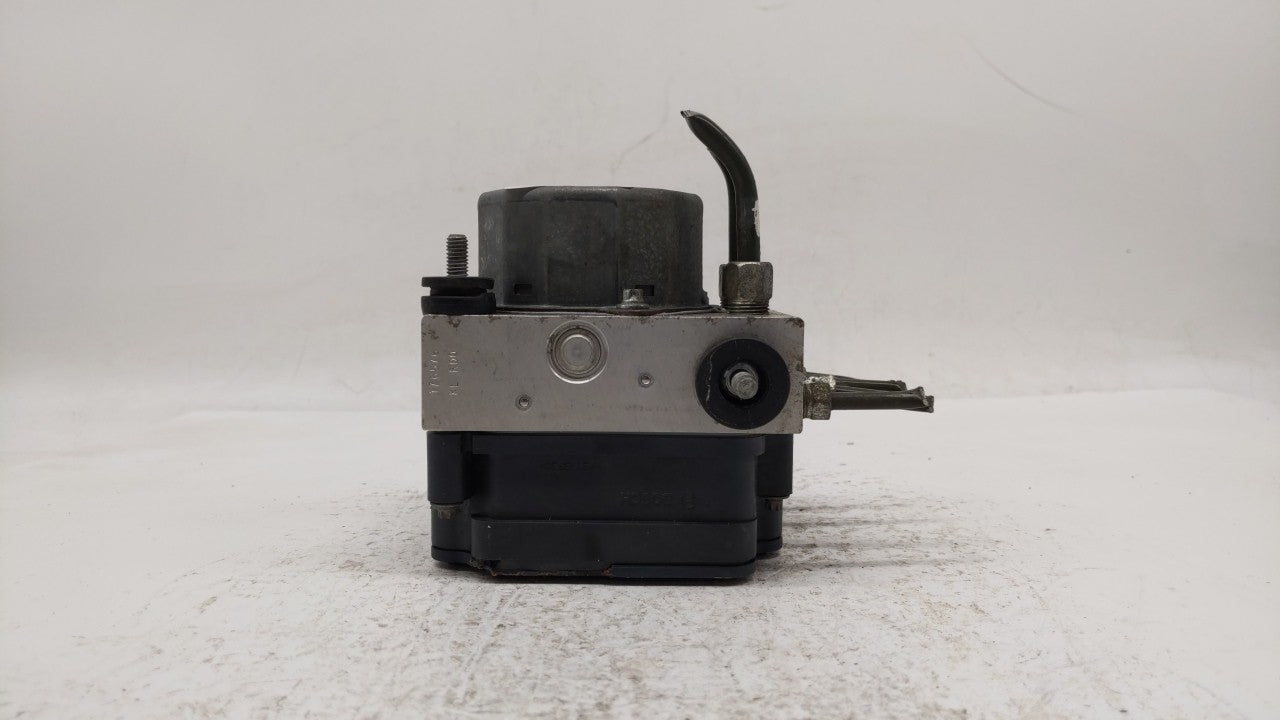 2014-2015 Nissan Sentra ABS Pump Control Module Replacement P/N:47660 3SG0C Fits Fits 2014 2015 OEM Used Auto Parts - Oemuse