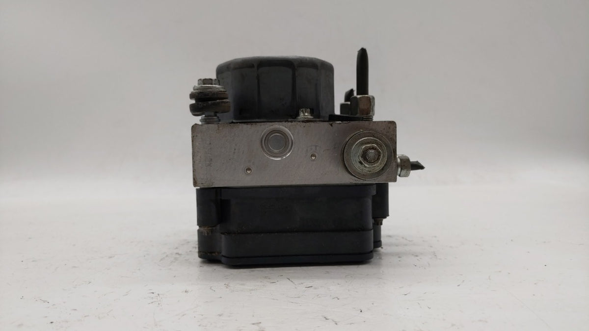 2014-2015 Nissan Sentra Anti-Lock Brake ABS Pump Module Actuator OEM P/N:47660 3SG0C Fits Fits 2014 2015 OEM Used Auto Parts