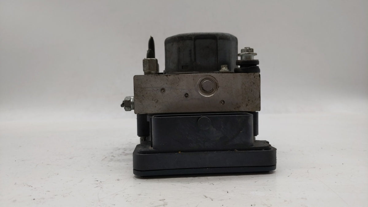 2014-2015 Nissan Sentra Anti-Lock Brake ABS Pump Module Actuator OEM P/N:47660 3SG0C Fits Fits 2014 2015 OEM Used Auto Parts