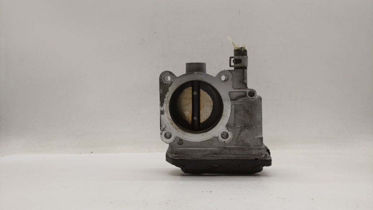 2013-2019 Nissan Sentra Throttle Body P/N:3RA60-01 C 3RA60-01 E, 3RA60-01 D Fits Fits 2013 2014 2015 2016 2017 2018 2019 OEM
